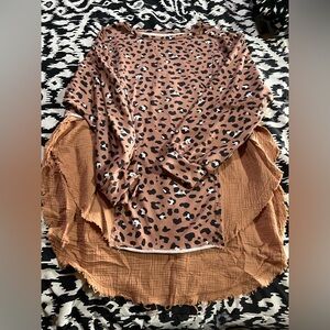 Long sleeve tunic like top